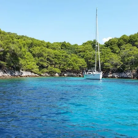 Simic * Lastovo